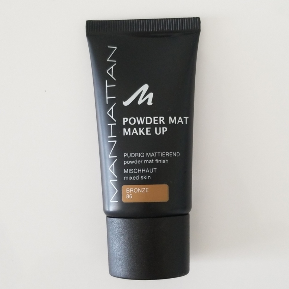 Foundation Manhattan make up
